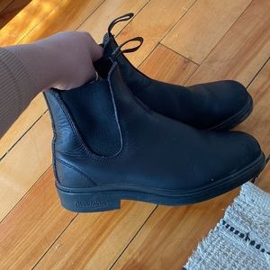 Black Blundstone Boots